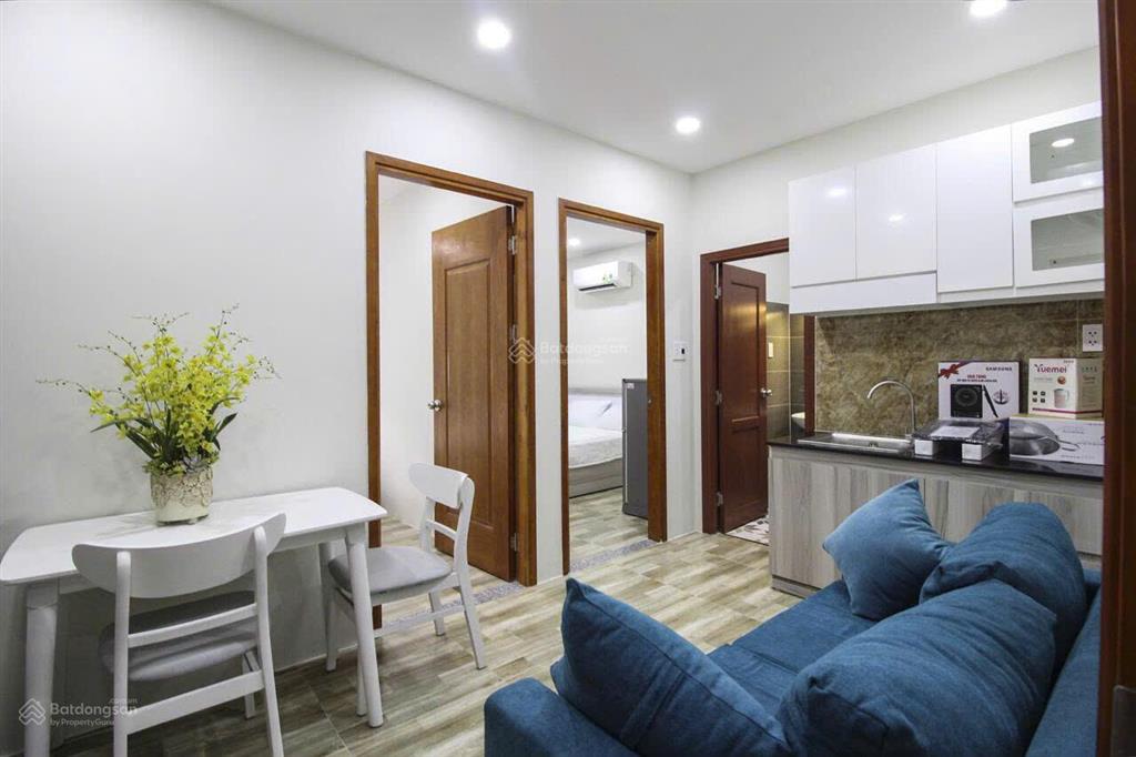 Căn hộ 2 phòng ngủ cao cấp xịn xò gần sân bay cửa sổ  vòng xoay lăng cha cả tân bình