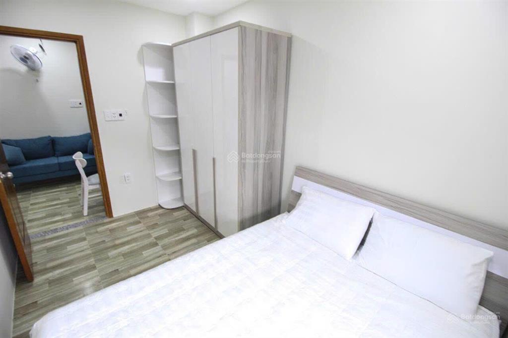 Căn hộ 2 phòng ngủ cao cấp xịn xò gần sân bay cửa sổ  vòng xoay lăng cha cả tân bình