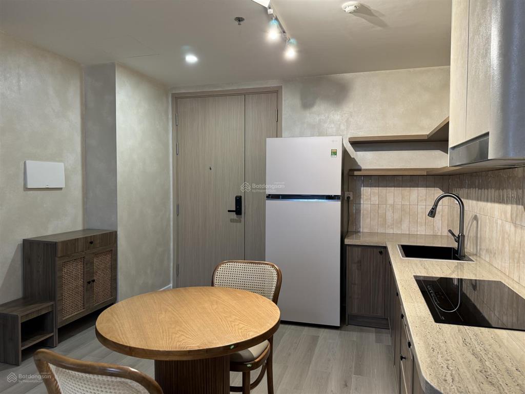 Chính chủ bán căn 2pn 1wc lbv view sông, full nt cao cấp, sẵn sổ