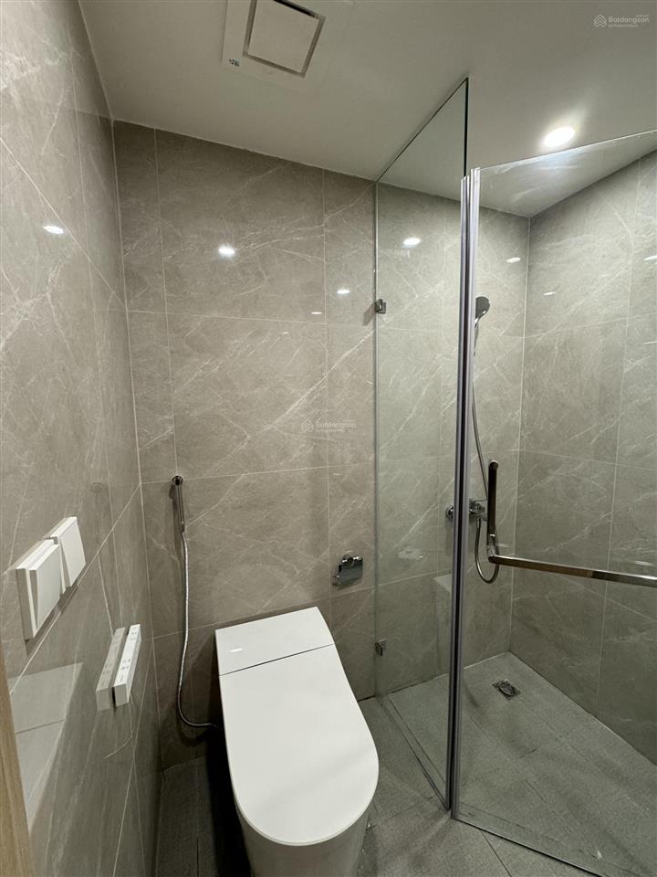 Chính chủ bán căn 2pn 1wc lbv view sông, full nt cao cấp, sẵn sổ