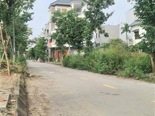 Bán đất nền khu đô thị phía tây cầu phú lương  khu dân cư văn minh, tiềm năng sinh lời cao.