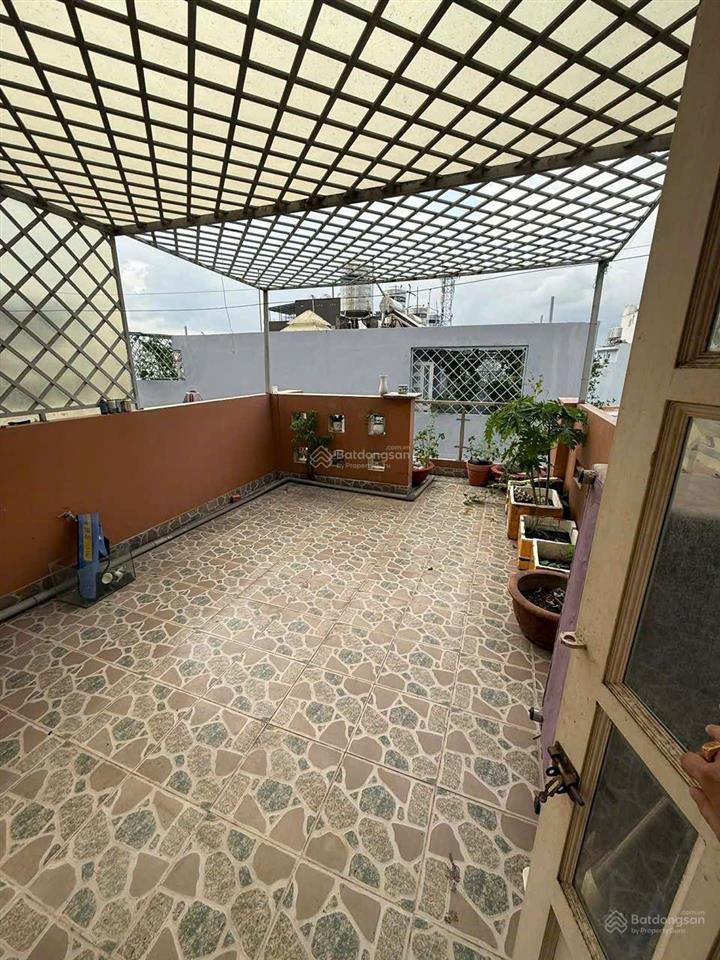 Nhà hẻm lê đức thọ, xd chắc chắn khu dân cư yên tĩnh an toàn