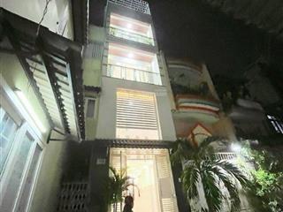 Bán nr hxh cmt8 5 tầng 40m2 nhỉnh 8 tỷ