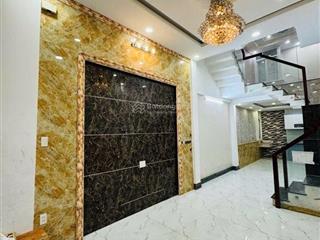 Bán nr 2 tầng 44m2 trần quốc thảo p. võ thị sáu q3 nhỉnh 6.4 tỷ.