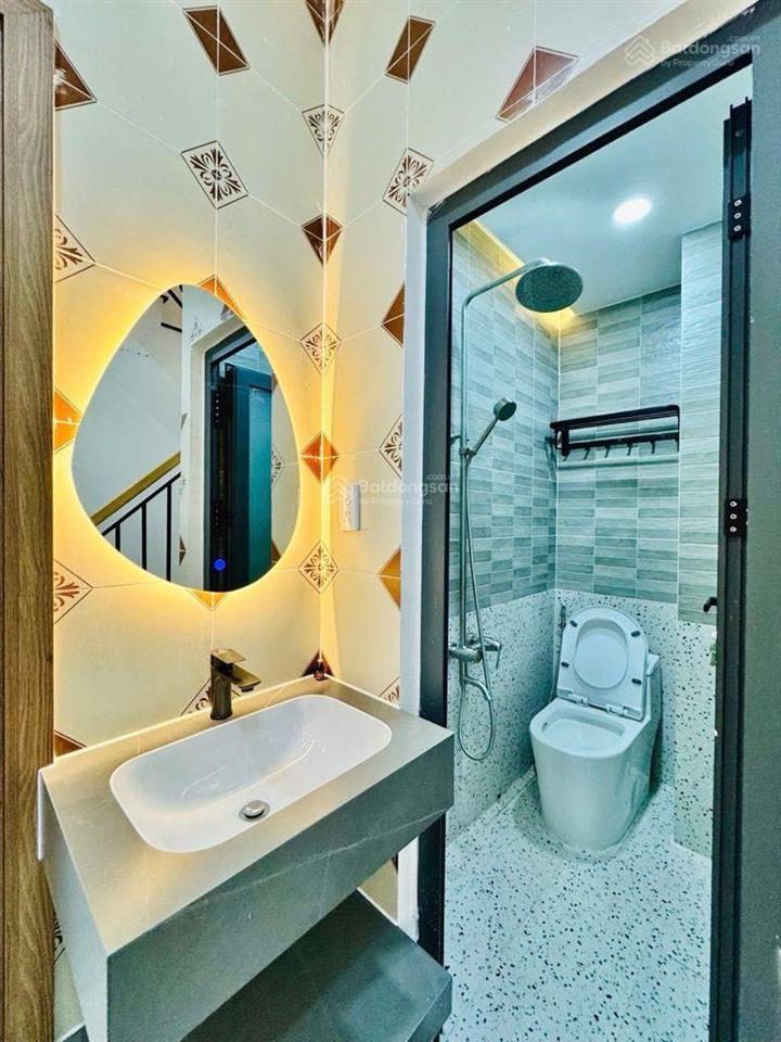 Bán nr 3 phạm văn hai tân bình, 54m2 3 tầng , 4pn