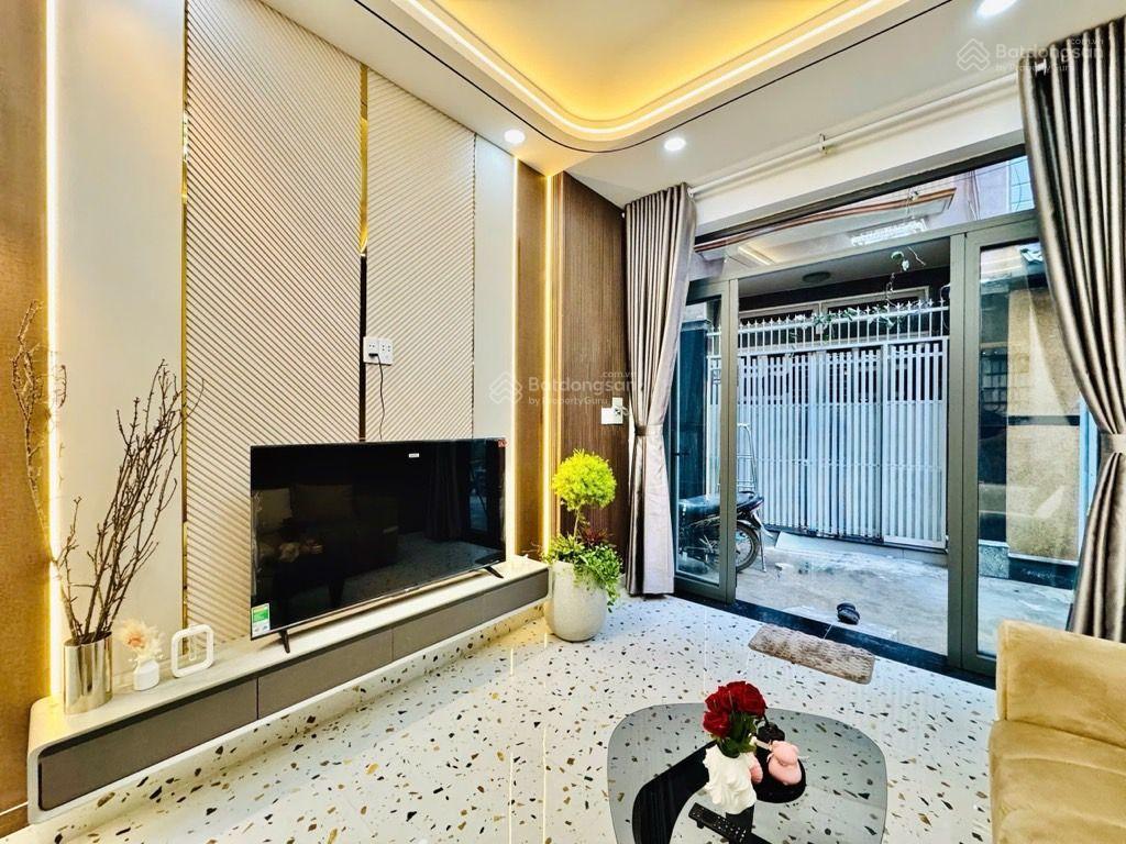 Bán nr 3 phạm văn hai tân bình, 54m2 3 tầng , 4pn