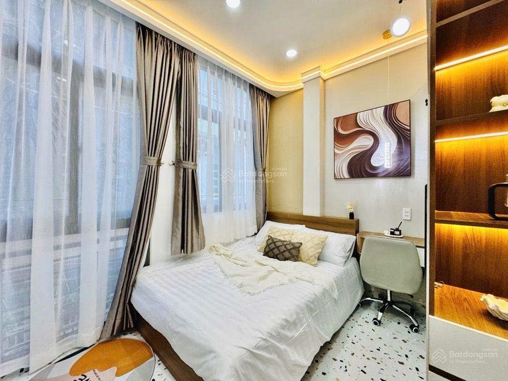 Bán nr 3 phạm văn hai tân bình, 54m2 3 tầng , 4pn