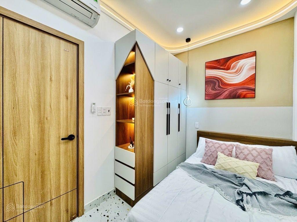 Bán nr 3 phạm văn hai tân bình, 54m2 3 tầng , 4pn