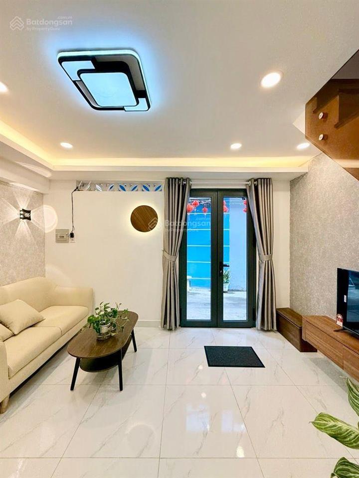 Bán nr btct 2 tầng 36m2 nguyễn bặc chợ phạm văn hai tân hoà tb nhỉnh 5 tỷ.