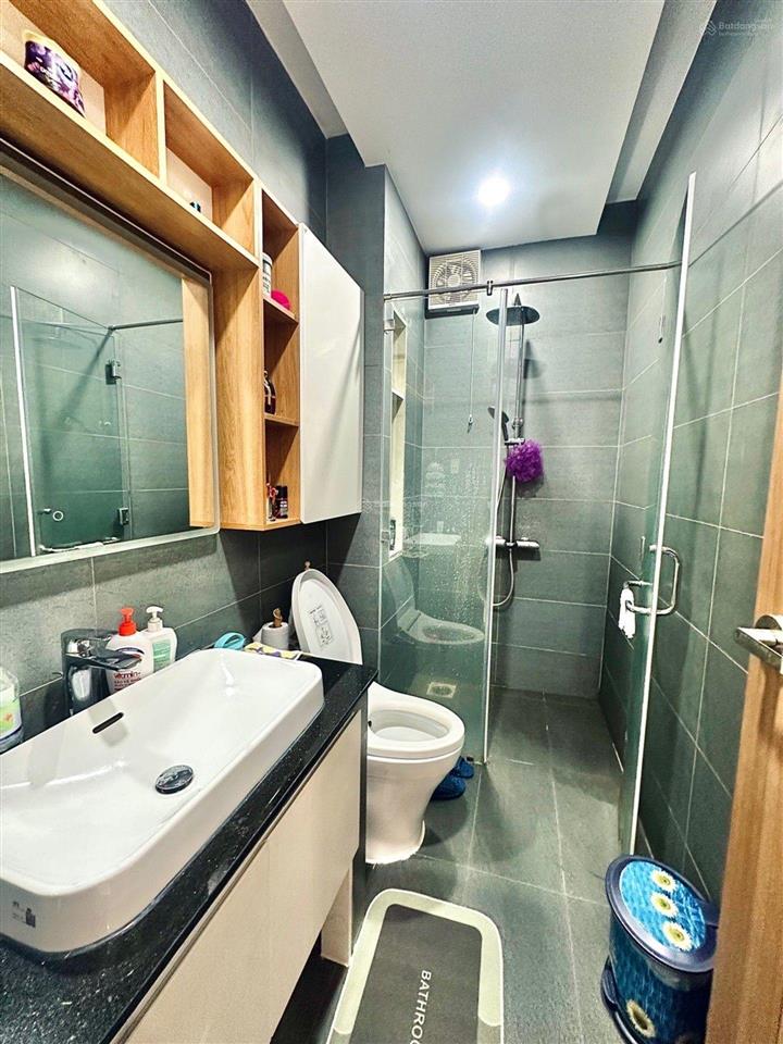 Bán nhà đường tứ hải giáp bắc hải quận 10 5 tầng 40m2 5pn nhỉnh 8 tỷ