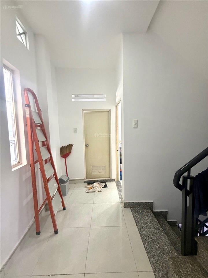 Bán nhà mặt tiền khu bắc hải 118m2 3 tầng gần 5m x 28m nhỉnh 20 tỷ.