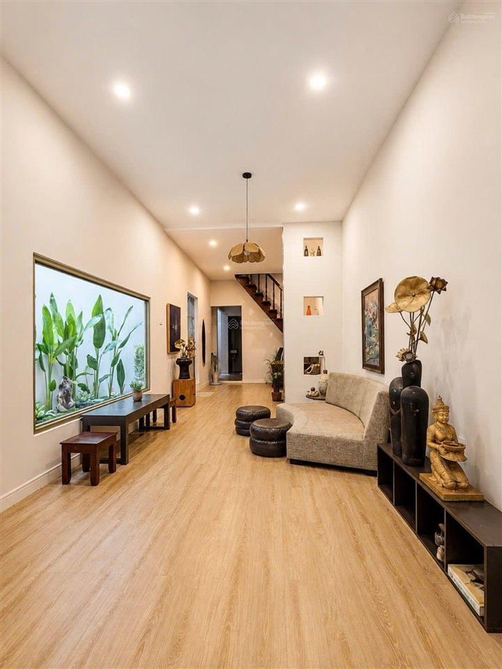 Bán nhà 52m2 cmt8 quận 10 nay p. hoà hưng 2 tầng 3pn nhỉnh 6 tỷ