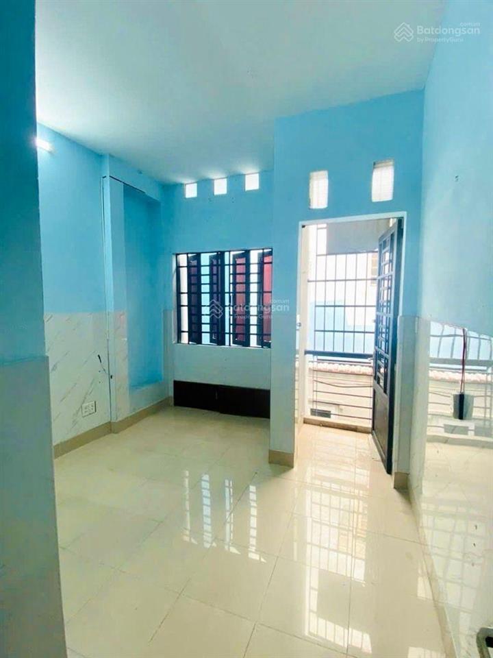 Bán nhà nhỉnh 6 tỷ 2 tầng 42 m2 đặng văn ngữ phú nhuận