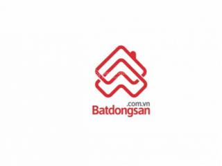 Căn hộ cao cấp có bồn tắm nằm, full nội thất, free dọn phòng ngay etown, ga t3, lăng cha cả