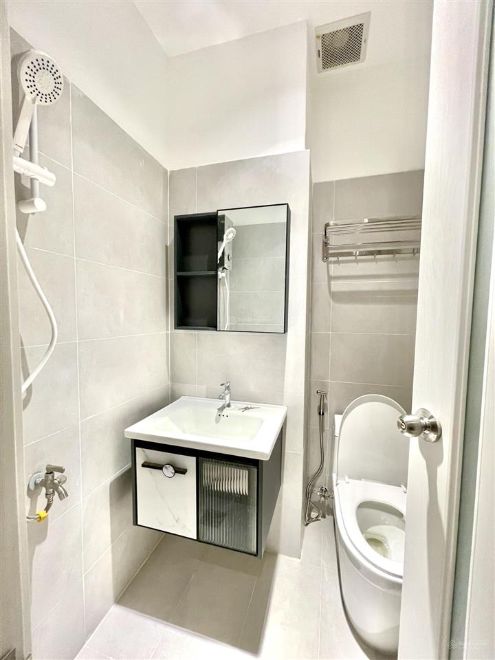 Phòng mới đẹp keng giá chỉ 4tr/tháng full nội thất mới có máy giặt riêng phòng như hình