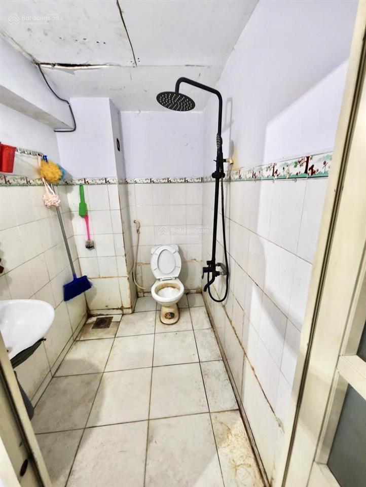 Chỉ 3,2 triệu studio có ban công ngay tạ quang bửu, quận 8