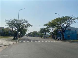 Golden hills khu a1  dt 187.5m2  đại lộ 15m, vỉa hè 7m5. giá chỉ ngang nhà phố 63m2 vinhomes