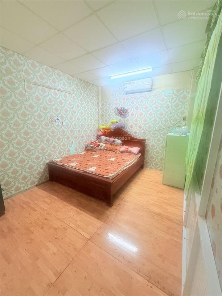 Bán nhà đường phú thọ hoà  (dt 5m x 18m  nở hậu 8,5m)  q. tân phú