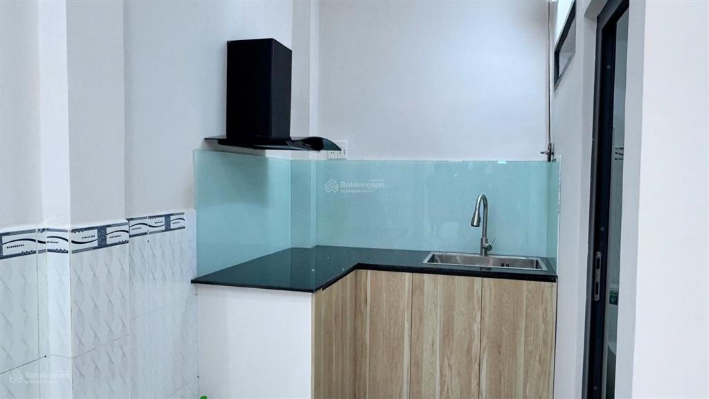 Bán nhà đường kênh tân hoá  54m2  2 tầng, hơn 5 tỷ, quận tân phú  0978 032 ***