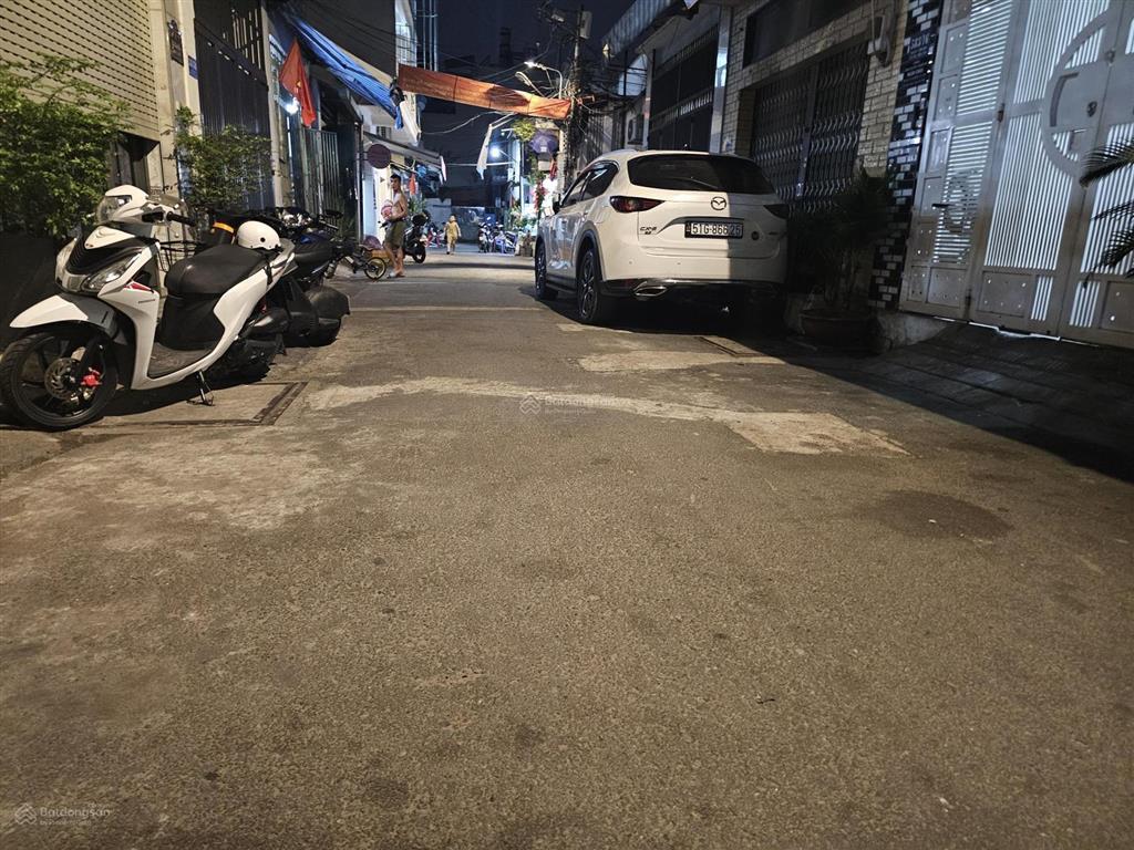 Bán nhà đường tân kỳ tân quý, 65m2  2 tầng  hẻm 6m xe hơi tới nhà  q. tân phú  0978 032 ***