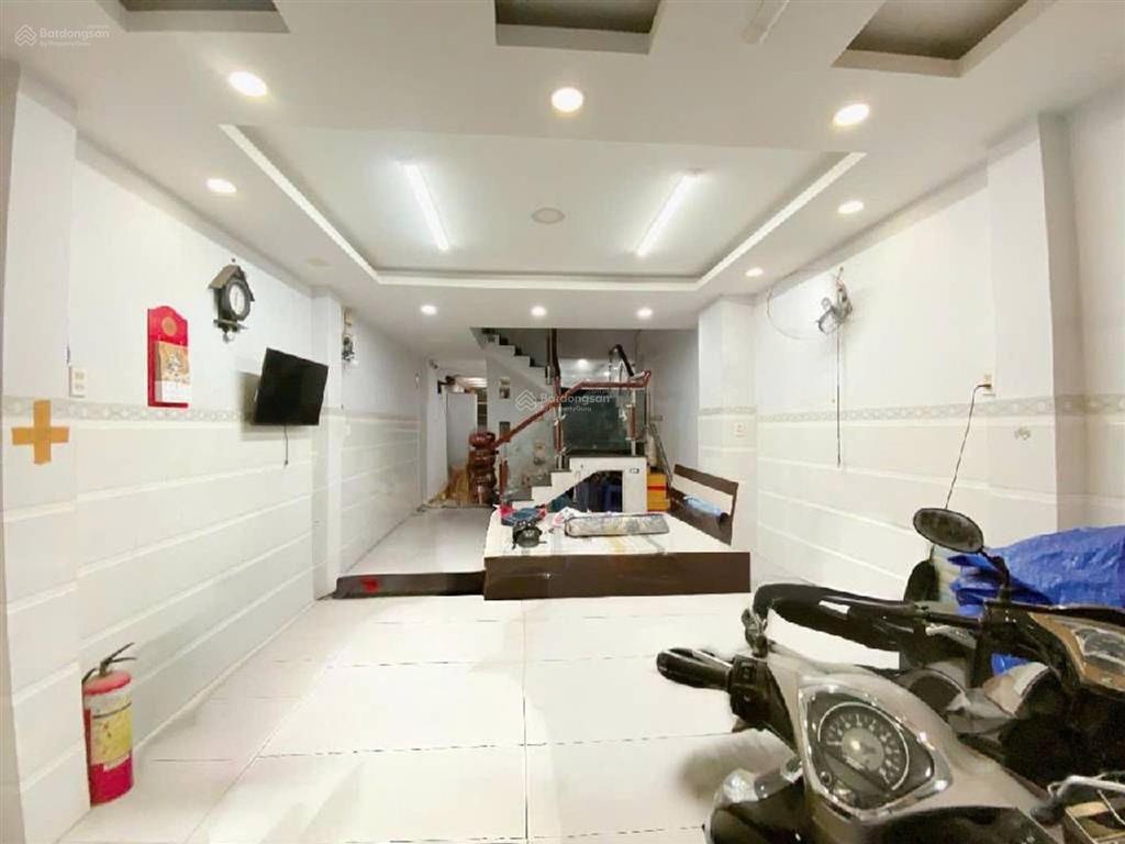 Bán nhà đường gò dầu  90m2  4 tầng  hẻm xe hơi  q. tân phú  0978 032 ***