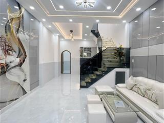 Bán nhà đường chiến lược, 4,5m x 11  3 phòng ngủ  2 tầng nhỉnh 5 tỷ  quận bình tân, 0914 443 ***