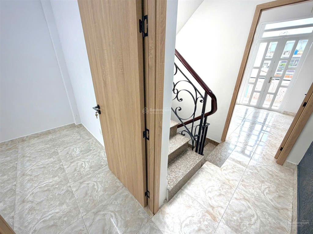 Bán nhà bình long + văn cao  giáp ranh quận tân phú  4 tầng  chỉ 5 tỷ  0914 443 ***