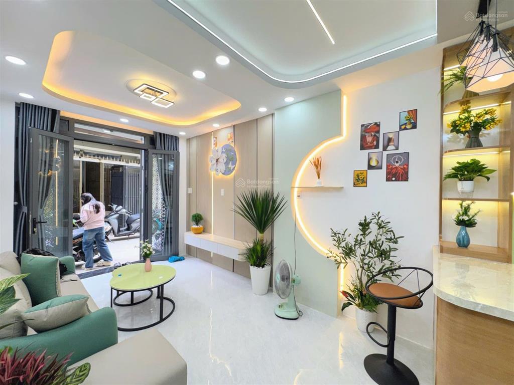 Bán nhà đường hương lộ 2  gần ngã tư bốn xã, 42m  3 tầng  p. bình trị đông  0914 443 ***