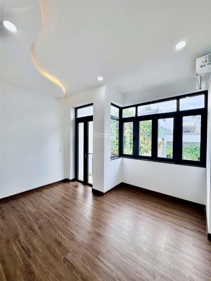 Bán nhà mã lò  lê văn quới, quận bình tân  hẻm xe hơi  4 tầng  chỉ  5,3 tỷ  0914 443 ***