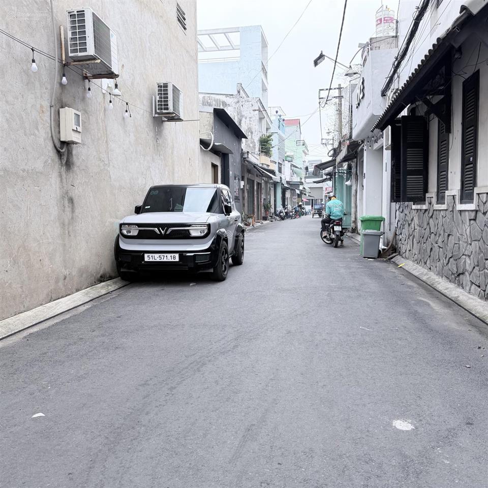 Bán nhà đường tô hiệu  hòa bình  hẻm xe hơi 7m  gần đầm sen  quận tân phú  0914 443 ***