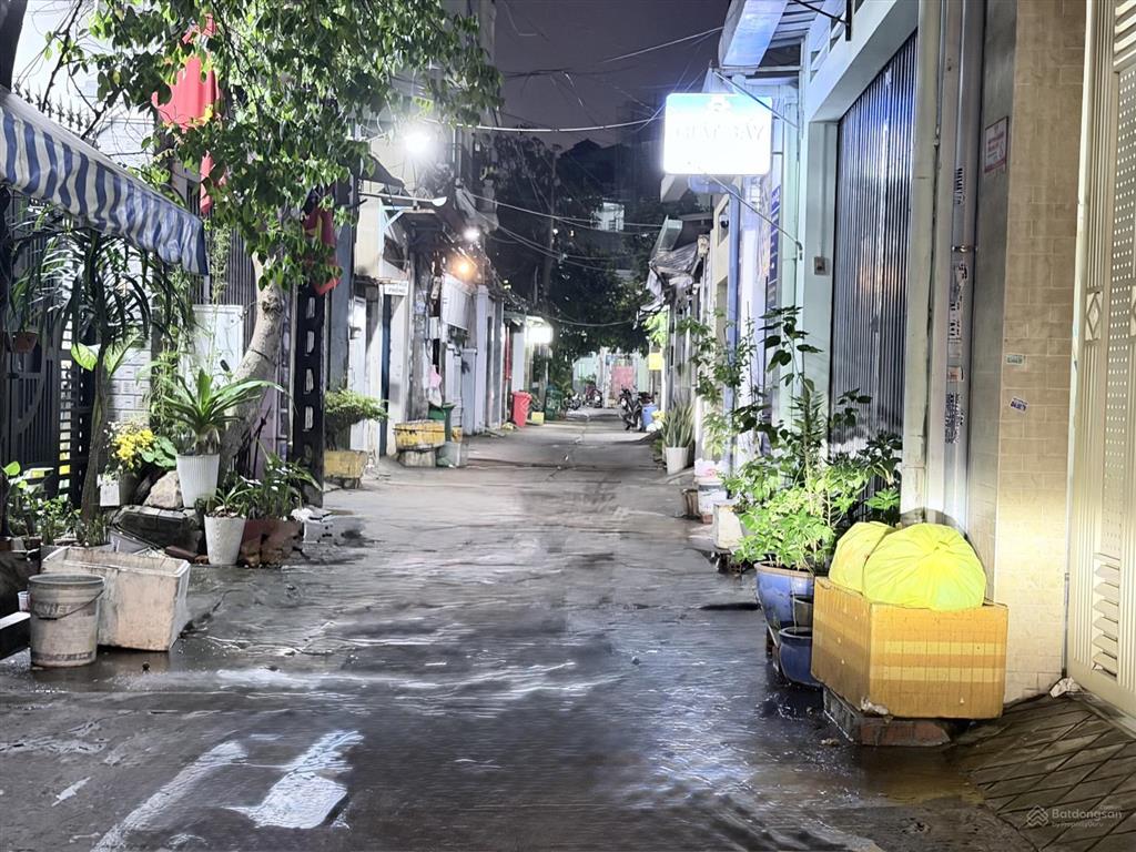 Bán đất đường âu cơ, phường phú trung, quận tân phú  ngang 6,2m x 11m  không lộ giới. 0914 443 ***