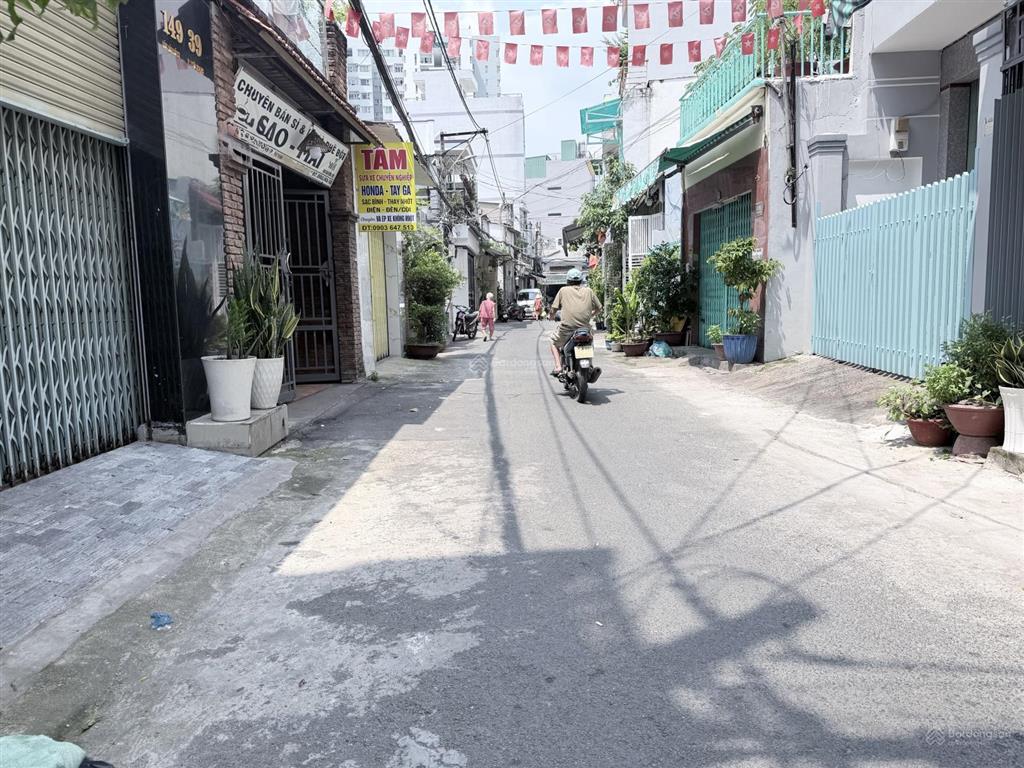 Bán nhà lũy bán bích, hẻm 7m thông  64m2  p. phú thạnh  q. tân phú  giá hơn 6 tỷ  0914 443 ***