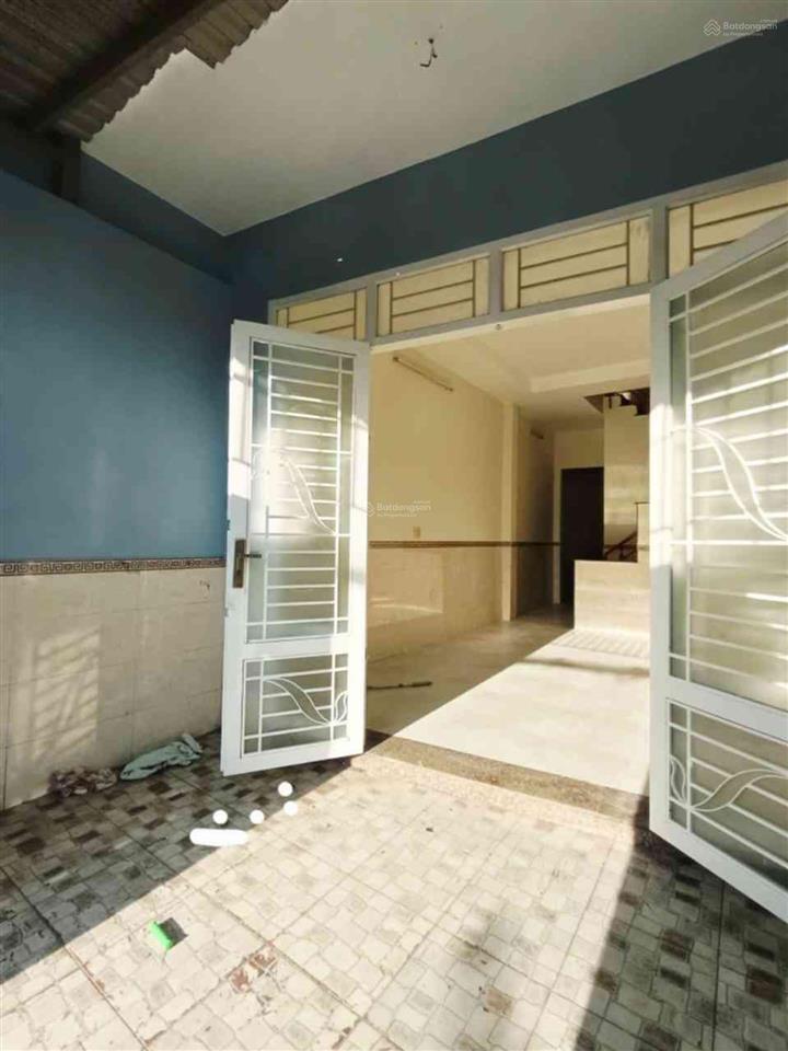 Bán nhà mặt tiền đường số 20 kênh nước đen, quận bình tân  60m2  giá nhỉnh 4 tỷ  0914 443 ***