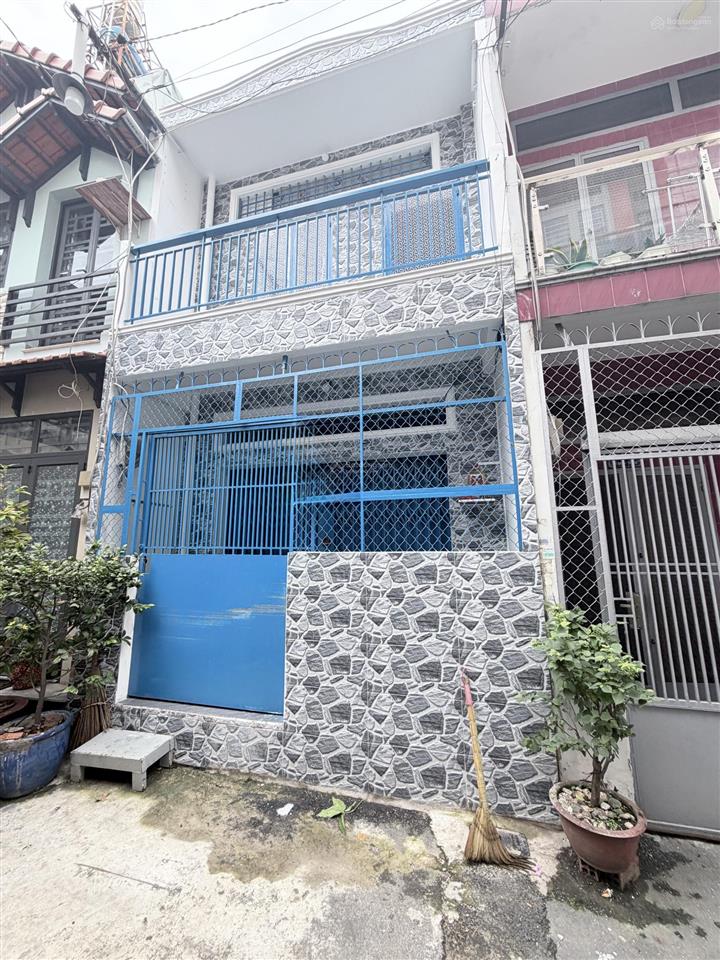 Bán nhà đường lê đình thám  phường tân sơn nhì  quận tân phú  hẻm 5m  2 tầng  hơn 3 tỷ.