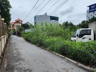 Trung tâm gia lâm, ngõ ô tô tải thông, sát hồ điều hoà, 5p ra tới vin oceanpark1, giá chỉ 70tr/m2