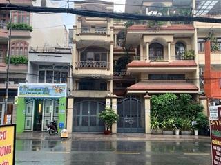 Nhà mặt phố 5 tầng đường chợ lớn, đang kd có dòng tiền