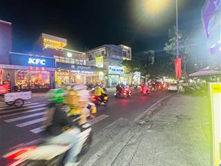 Bán nhà mặt tiền tại tân sơn nhì, 4 tầng kinh doanh tốt nhỉnh 9 tỷ