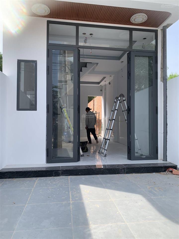 Nhà cách cầu vượt linh xuân 500m. quá đẹp cho vị trí, đường 6m 3pn sân xe hơi