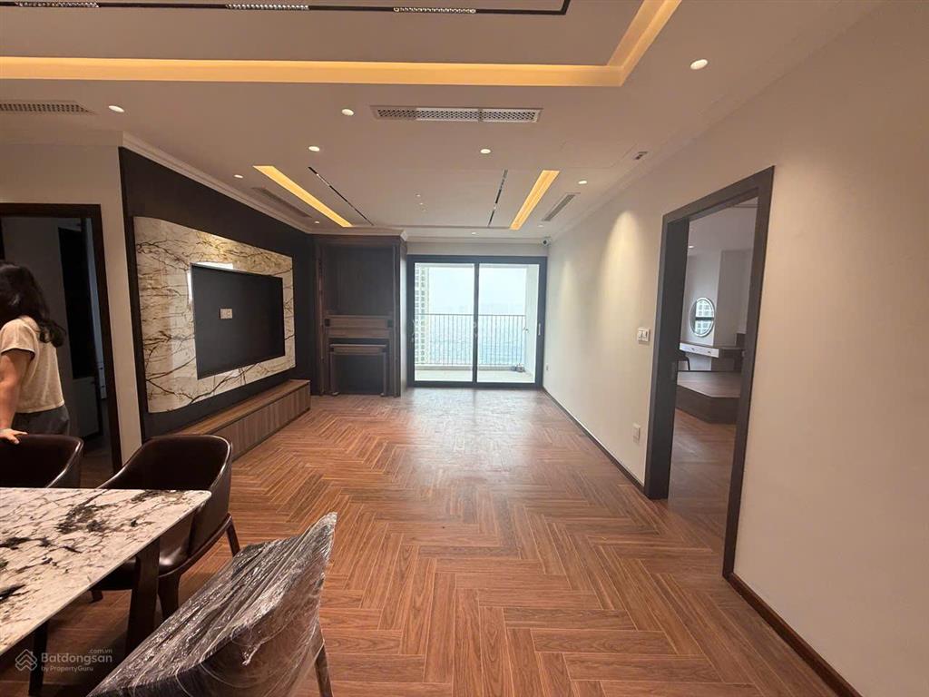 Bán căn hộ 3pn, 3wc tại the pride giá thỏa thuận146m2hai ban công rộngview đẹp