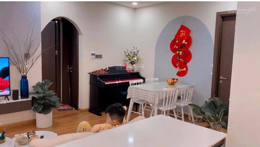 Bán căn hộ hoa hậu 72m 2n2vs tòa terra bc đông nam veiw thoángnhà đẹp nội thất xịngiá 5,x btp