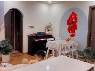 Bán căn hộ hoa hậu 72m 2n2vs tòa terra bc đông nam veiw thoángnhà đẹp nội thất xịngiá 5,x btp