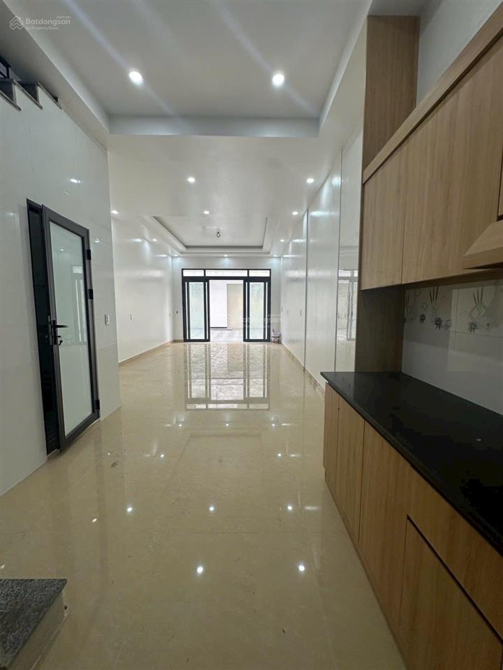 Chủ gửi bán nhà 3 tầng hải thành 03 giá tốt