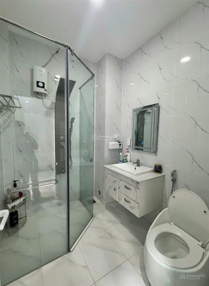 Cho thuê nhà trọ 1pn, 1wc, 35m2, 8,5 triệu ở thạch thị thanh, tân định, q1, hcm