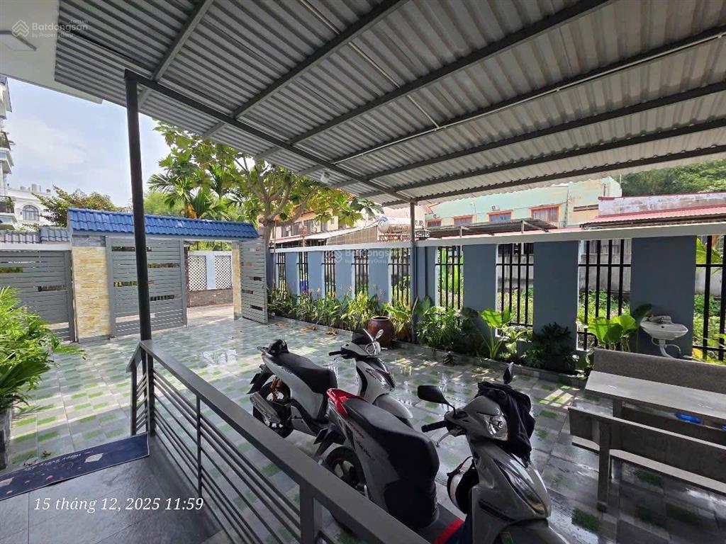 Bán nhà biệt thự mini ngang 11m ngay góc gần bờ bao sông sài gòn mát mẻ 7ty3