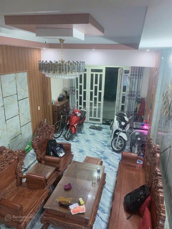 Bán nhà đào tông nguyên 2 tang đường xe hơi khu nhà đồng bộ cao tầng yên tĩnh
