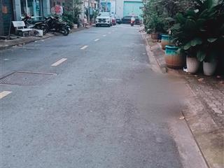 Bán đất hiện hữu bùi văn ba đường xe hơi gần chợ bùi văn ba gần trường học gần khu chế xuất