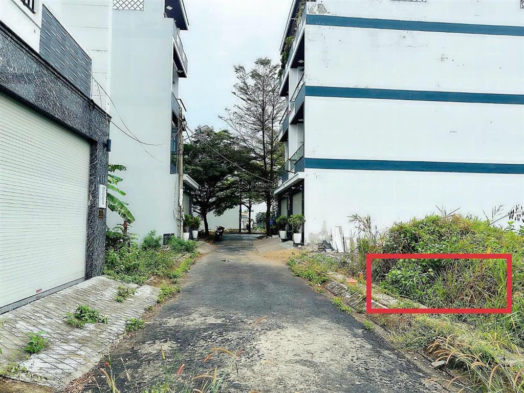 Bán đất hiện hữu full thổ cư đường xe hơi huỳnh tấn phát nhà bè, bề ngang 5 m, dân trí cao