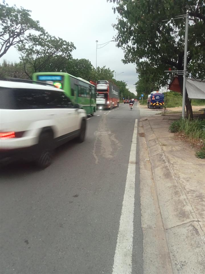 Hiếm bán đất hiện hữu mặt tiền đường nguyễn hữu thọ, nhà bè ngang 50 m, đường xe hơi, kinh doanh