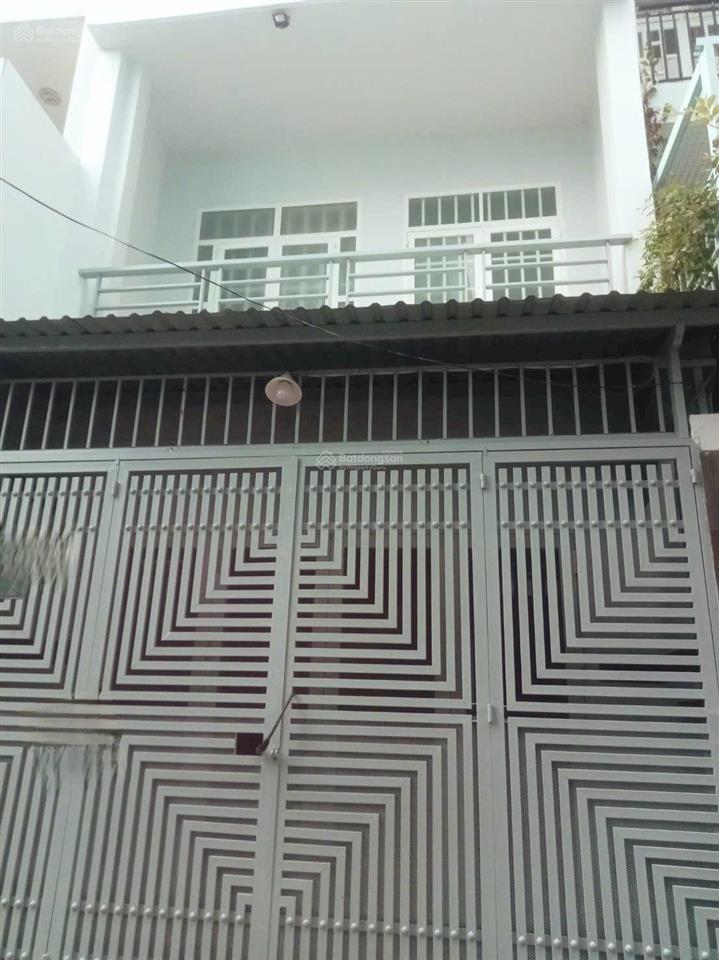 Bán nhà 2 tầng lê văn lương phước kiểng đường xe hơi khu vực yên tĩnh