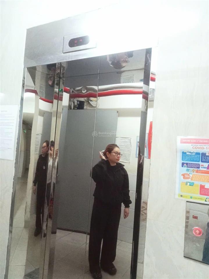 Bán chdv bề ngang 6 m hiện hữu 5 tầng mặt tiền hẻm xe tải huỳnh tấn phát